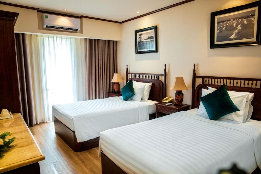 Vien Dong Hotel Nha Trang Exterior foto